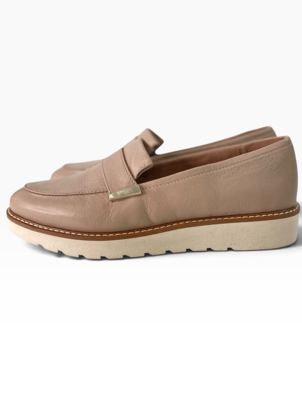 Naturalizer Adiline Blush Leather Platform Loafers Comfort Lug Sole size 9 Shoes